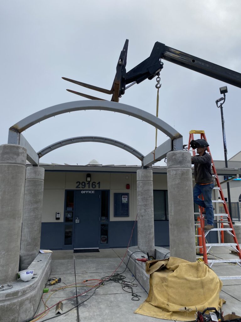Maples ES - Entry Canopy maple 1